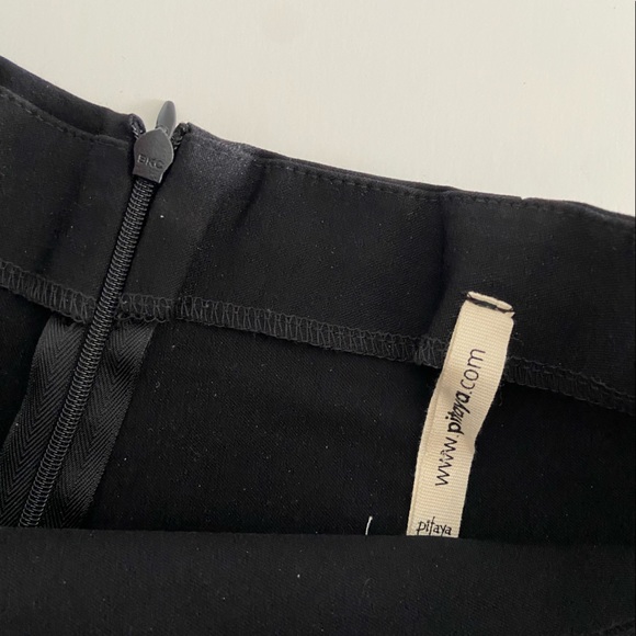 Pitaya Black Skort - Picture 5 of 5